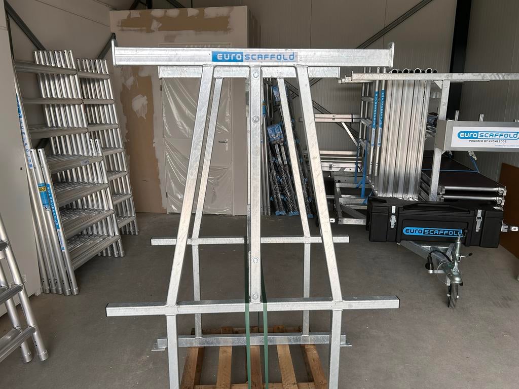 Euroscaffold rolsteigerbok 250 basic voor rolsteiger, Ophalen, Nieuw