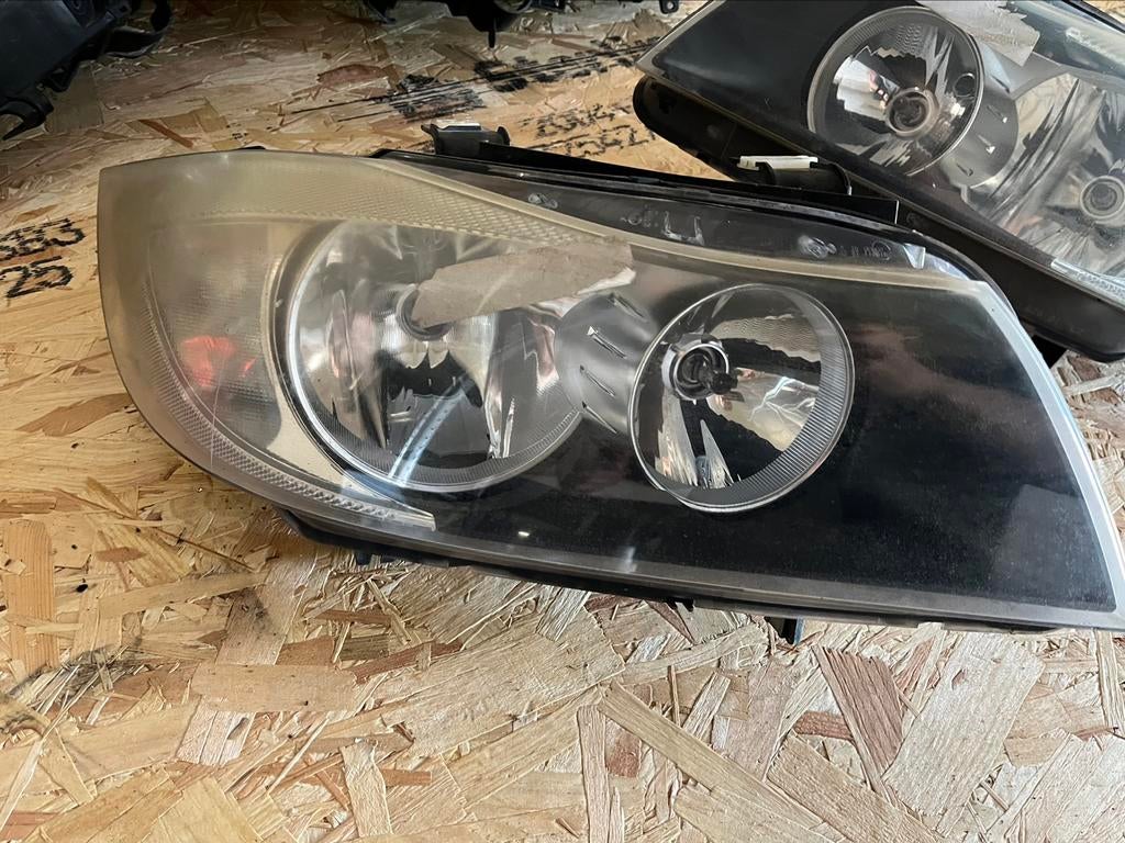Foto 3 van BMW e91 Pre-LCI Halogeen koplampen 2 setjes