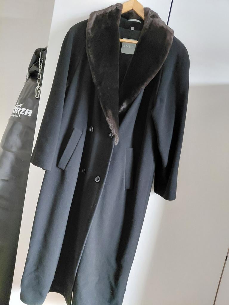 Vintage wollen mantel zwart maat 40, Kleding | Dames, Maat 38/40 (M), Zwart, Ophalen of Verzenden, Gedragen