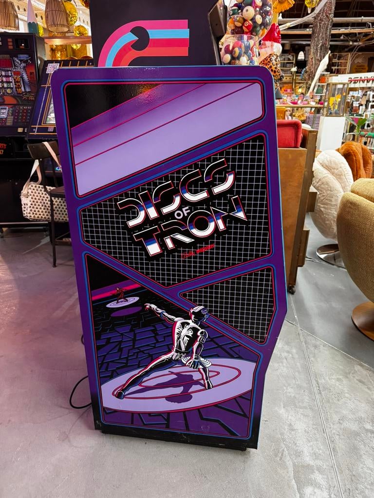 Bally midway arcade automaat, Ophalen, Spektakel, Info@spektakelwonen.nl, Zo goed als nieuw