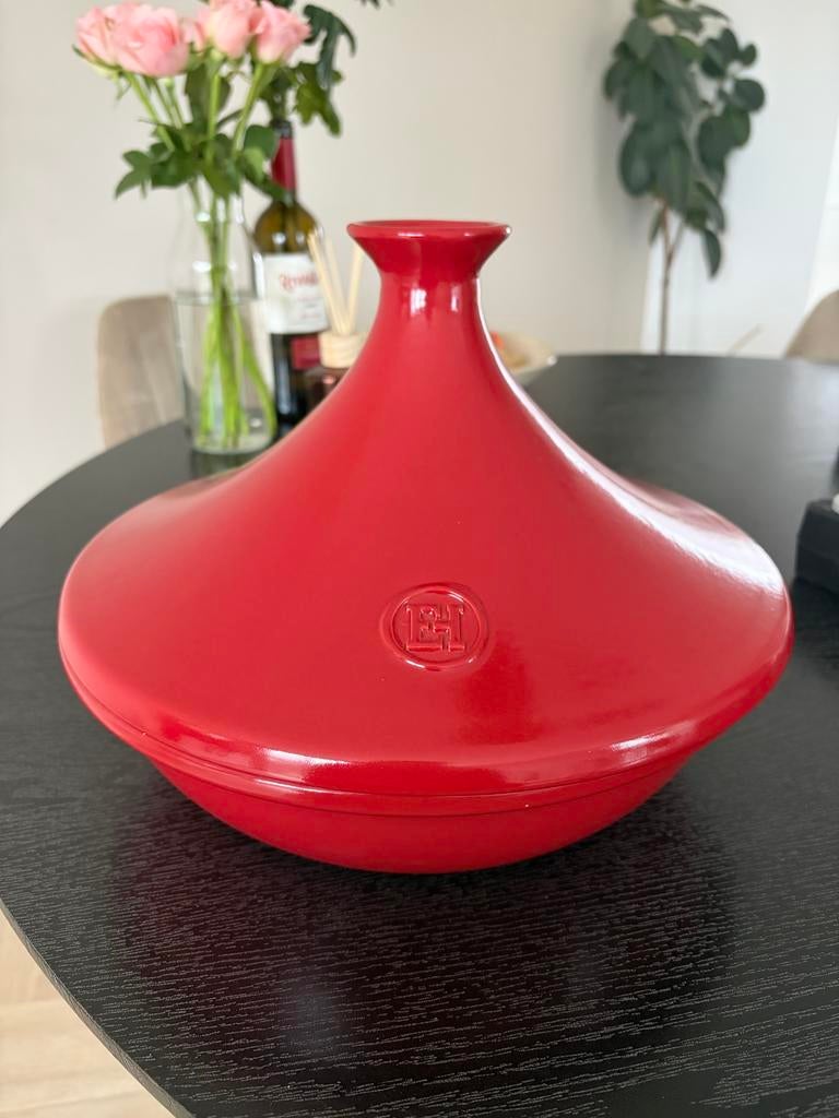Emile Henry Tajine 32cm - Nieuwe model met rode logo - nieuw, Ophalen of Verzenden, Nieuw, Overige materialen, Overige typen