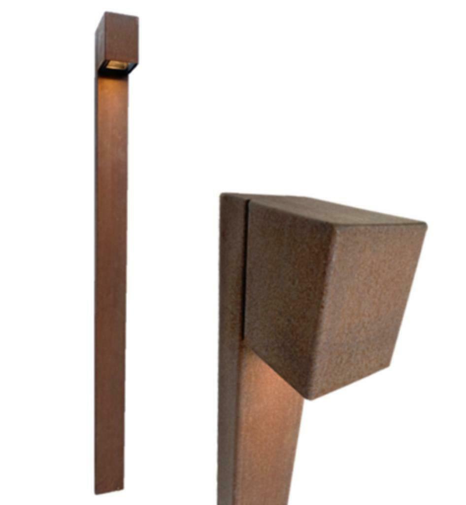 Cortenstaal staande buitenlamp. Montage in losse ondergrond., Staal, Minder dan 50 watt, Staande lamp, Nieuw