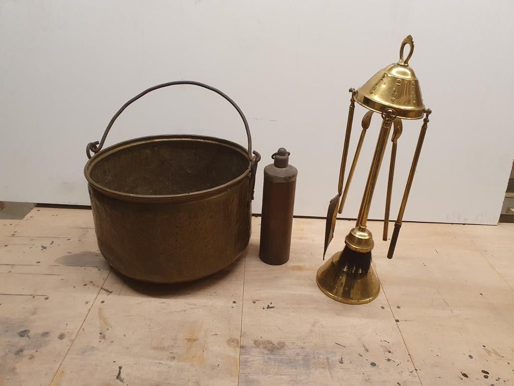 Antieke houtbak met een kachelrekje, Ophalen of Verzenden