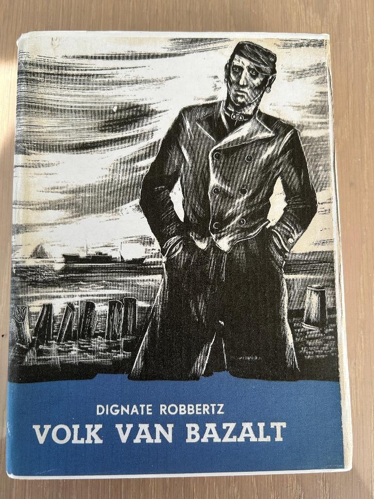 VOLK VAN BAZALT, Boeken, Ophalen of Verzenden, Zo goed als nieuw, Dignate robbertz
