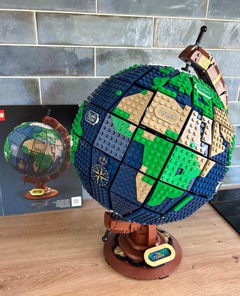 Lego wereldbol 21332, Ophalen of Verzenden, Zo goed als nieuw, Complete set, Lego