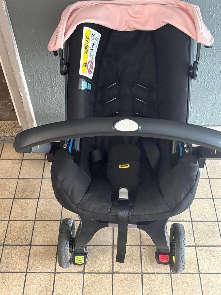Doona+ autostoel en kinderwagen in één met zitverkleiner !, Zijbescherming, 0 t/m 13 kg, Ophalen, Overige merken