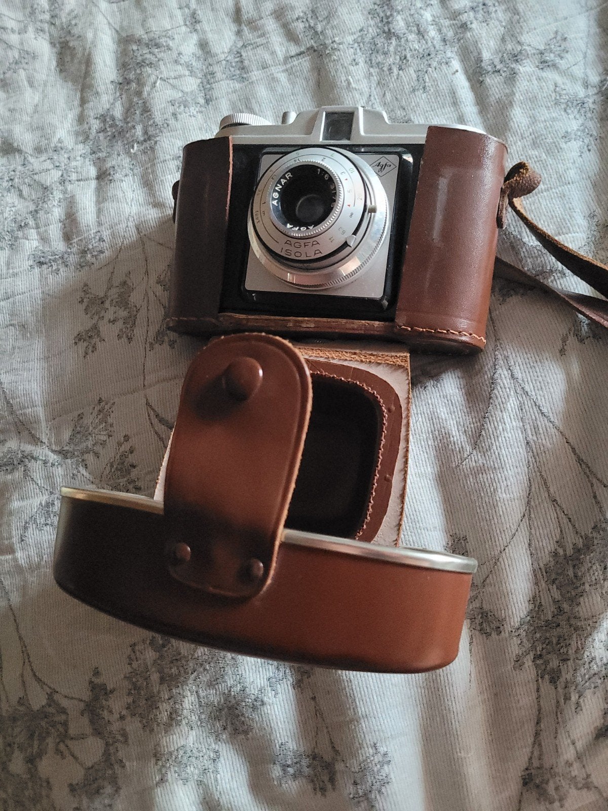 Vintage Agfa Silette met Agnar lens en leren tas, Ophalen