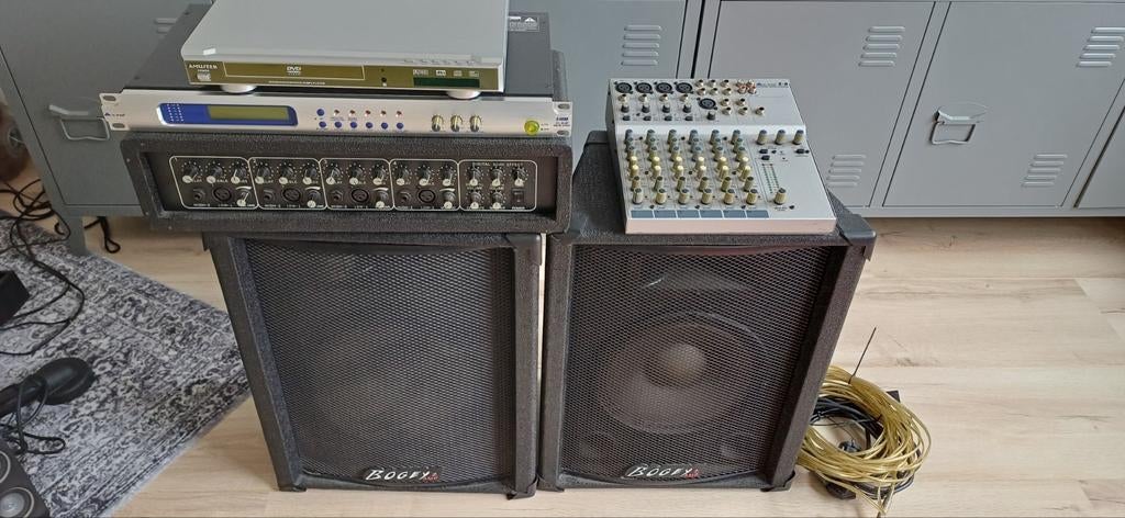 Complete set: Mixer, versterker, speakers, DVD-speler, Ophalen, Gebruikt, 5 tot 10 kanalen, Microfooningang