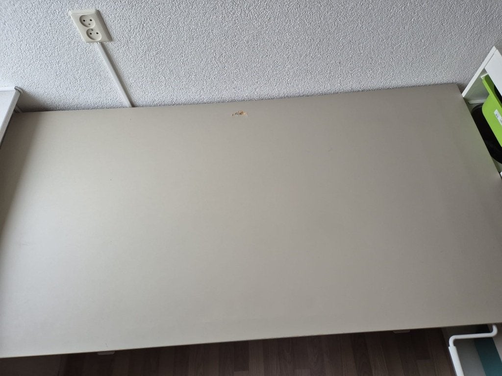Ikea desk adjustable height, Huis en Inrichting, Bureaus, Ophalen, Zit-sta bureau, Gebruikt, In hoogte verstelbaar