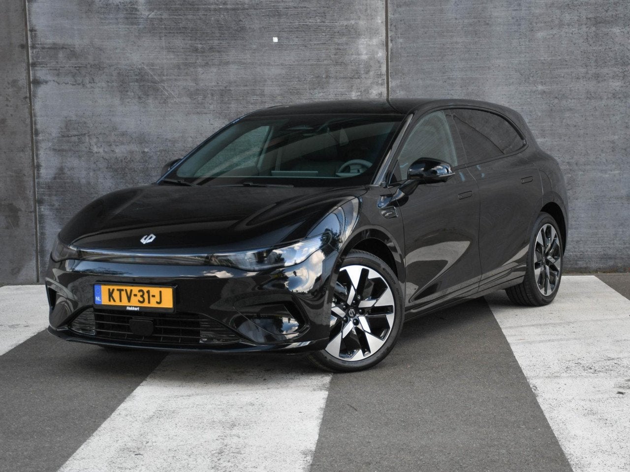 Leapmotor B05 ProMax Design 67.1kWh 218pk Automaat PANO-DAK, Auto's, Automaat, Automatische klimaatregeling, Gebruikt, Overige modellen
