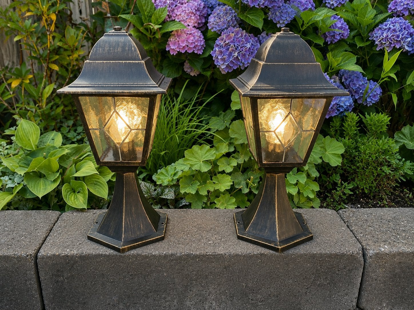Nieuwe buitenlampen set van metaal en glas, Tuin en Terras, Buitenverlichting, Overige materialen, Overige typen, Nieuw, Ophalen of Verzenden