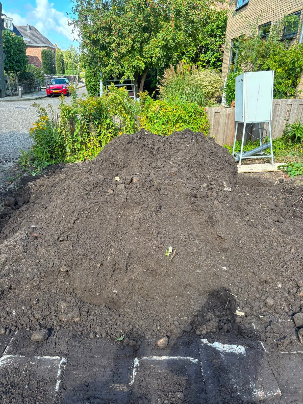 2 kuub tuinaarde GRATIS, Tuin en Terras, Aarde en Mest, Ophalen, Tuinaarde