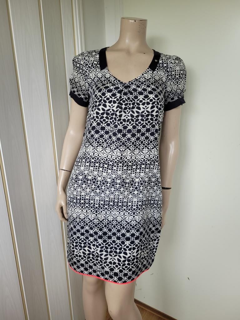 Hampton Bays zijde/silk midi jurk maat XS/34 36/S, Kleding | Dames, Overige kleuren, Ophalen of Verzenden, Zo goed als nieuw, Maat 34 (XS) of kleiner