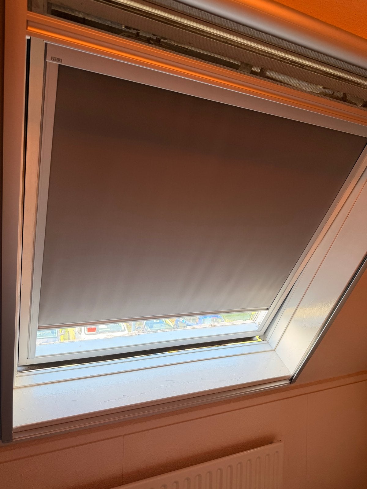 2x Grijs Velux Rolgordijn, Ophalen, Overige merken, Verduisterend, Zo goed als nieuw
