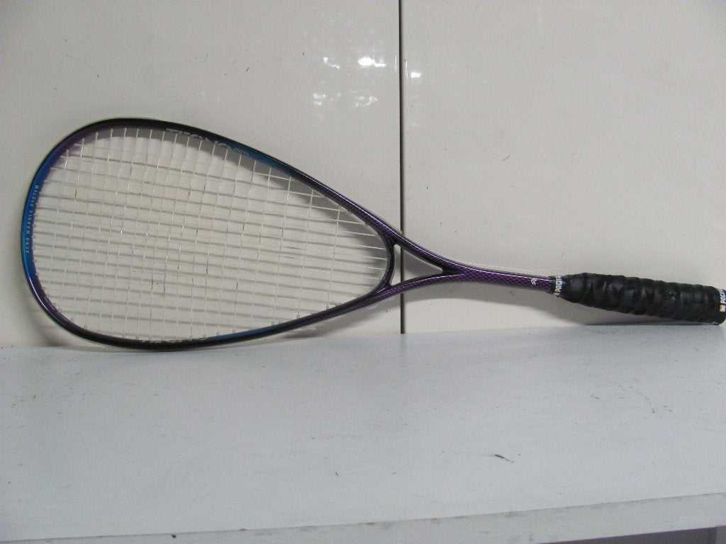 squashracket van Tecno de aggressor, Sport en Fitness, Squash, Ophalen of Verzenden, Zo goed als nieuw, Racket, Met hoes