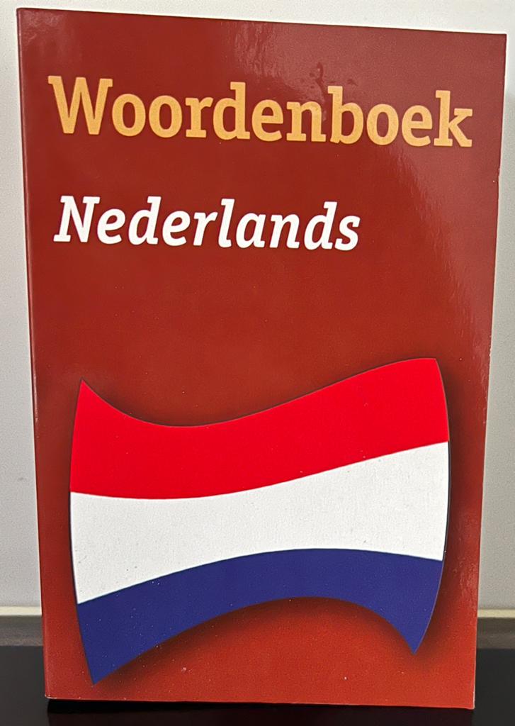 Woordenboek Nederlands, Ophalen of Verzenden, Zo goed als nieuw, Overige uitgevers, Nederlands