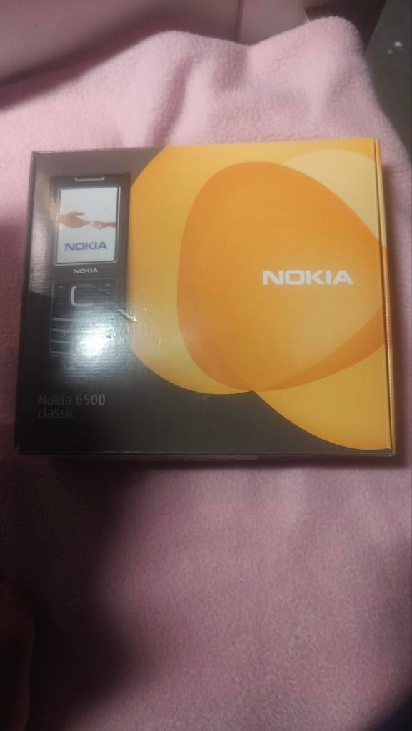 Nokia 6500 Classic - Zeldzaam model, perfect werkend, Zwart, Fysiek toetsenbord, Ophalen of Verzenden, Klassiek of Candybar