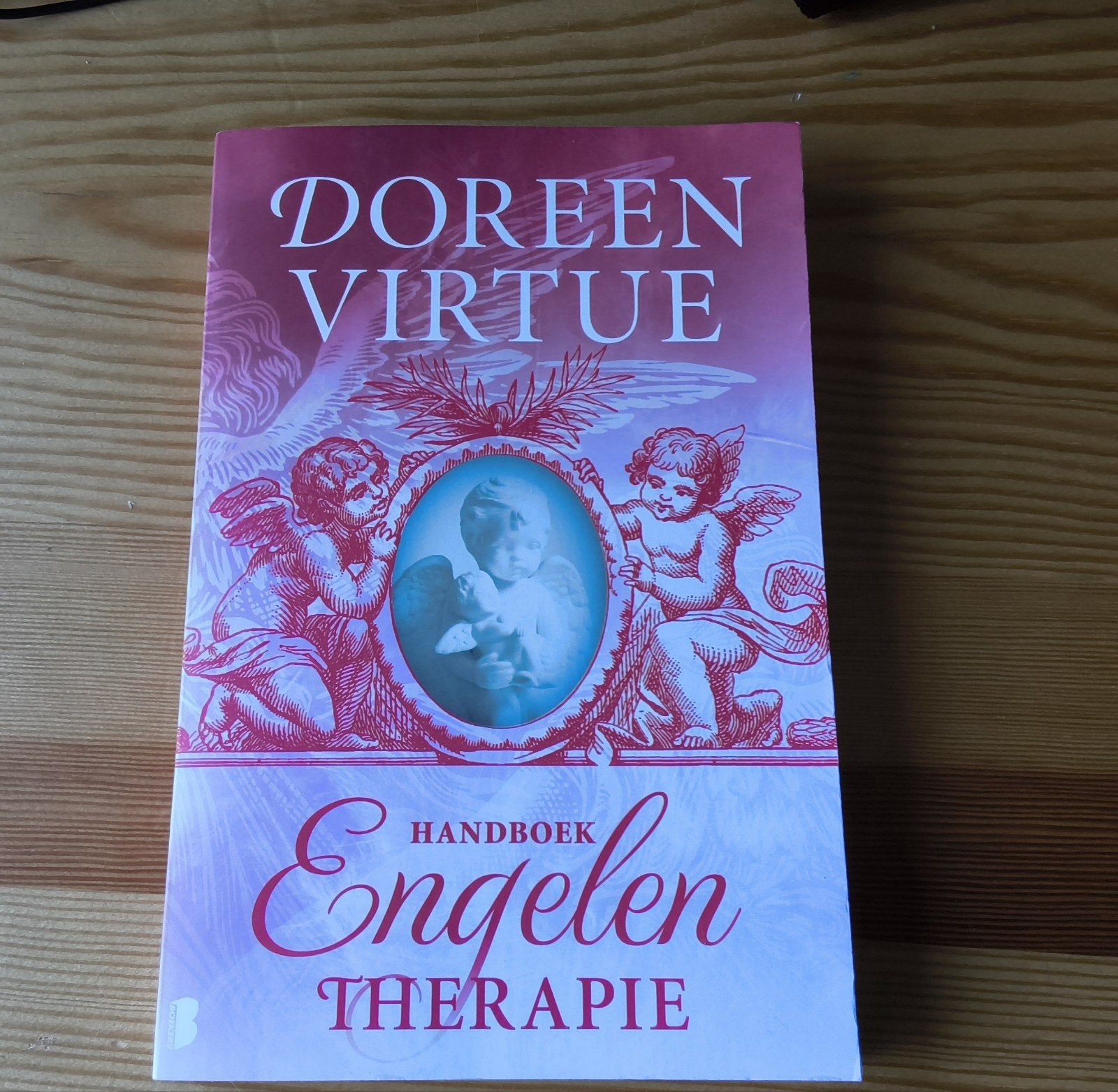 Handboek Engelen Therapie - Doreen Virtue (Nieuw), Boeken, Ophalen of Verzenden