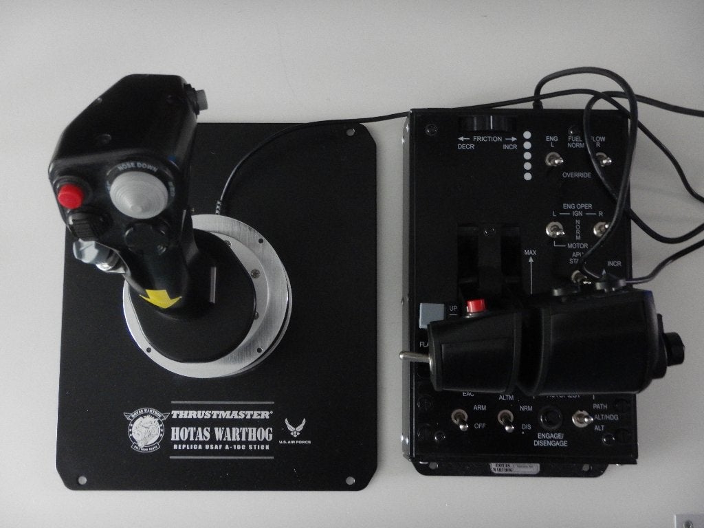 Thrustmaster HOTAS Warthog, Computers en Software, Joysticks, Ophalen of Verzenden, Zo goed als nieuw, Logitech, Thrustmaster