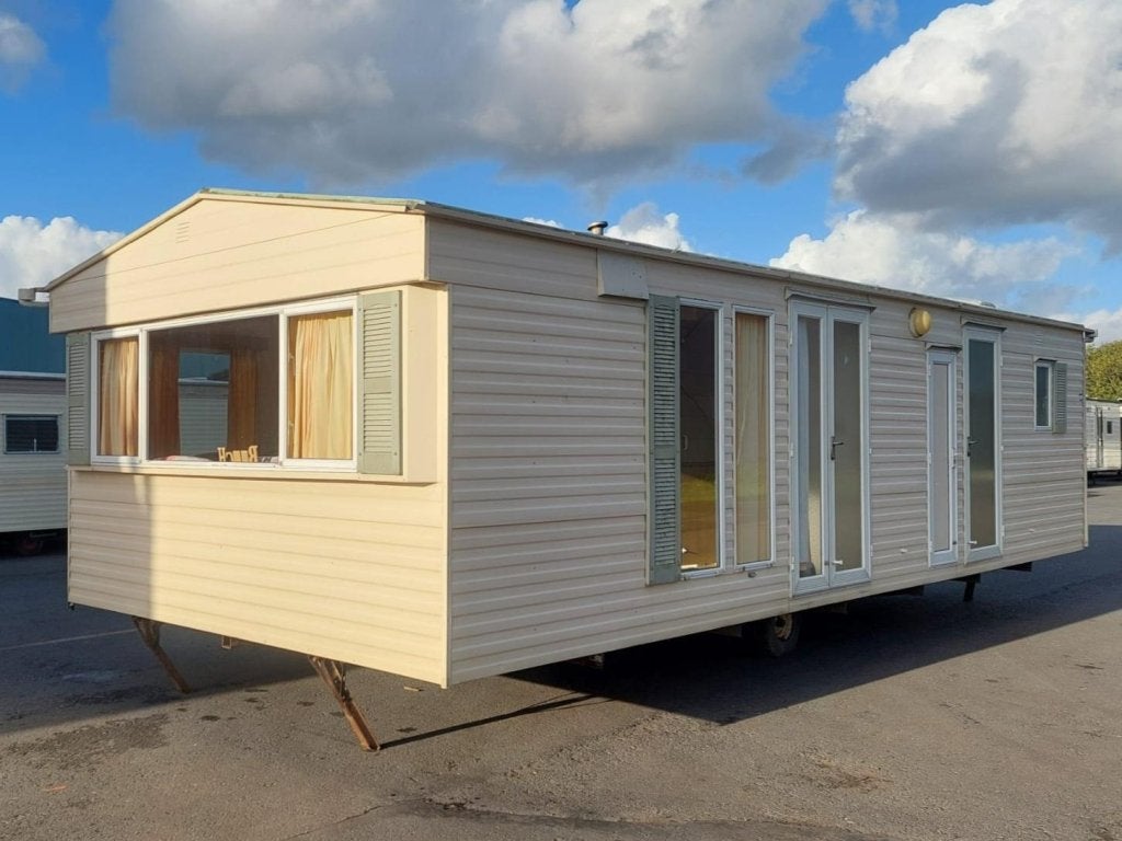 Prima BK stacaravan 8,8 x 3,7 met 2 slaapkamers