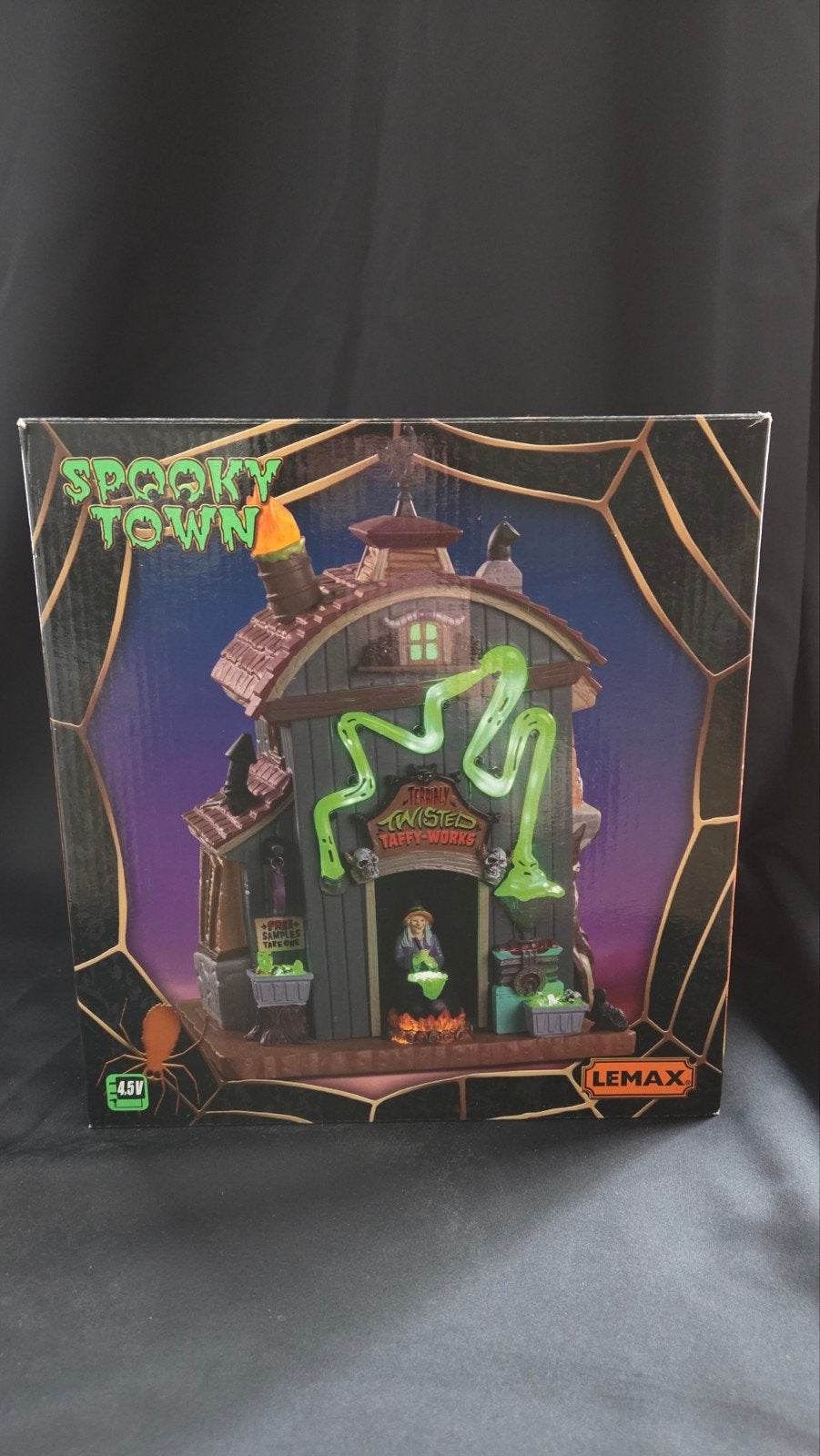 Lemax Spooky Town Terribly Twisted Taffy-Works, Ophalen of Verzenden, Nieuw