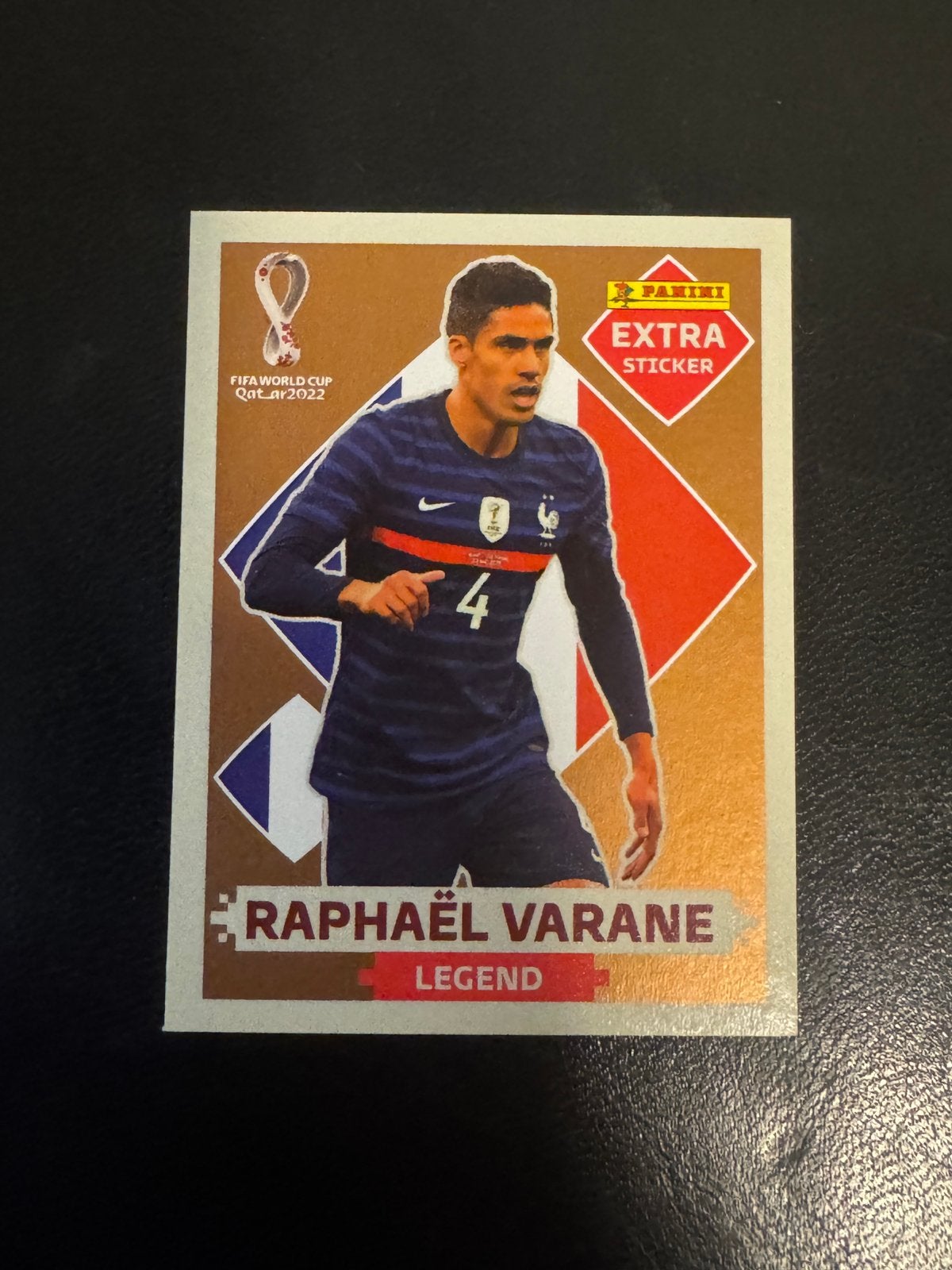 Panini Extra sticker Qatar 22 Raphael Varane, Ophalen of Verzenden, Zo goed als nieuw