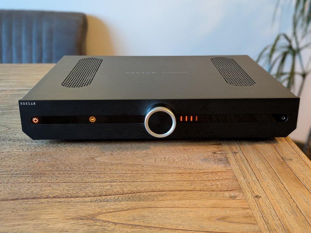 Roksan Attessa geïntegreerde versterker, Audio, Tv en Foto, Versterkers en Receivers, Zo goed als nieuw, 120 watt of meer, Stereo