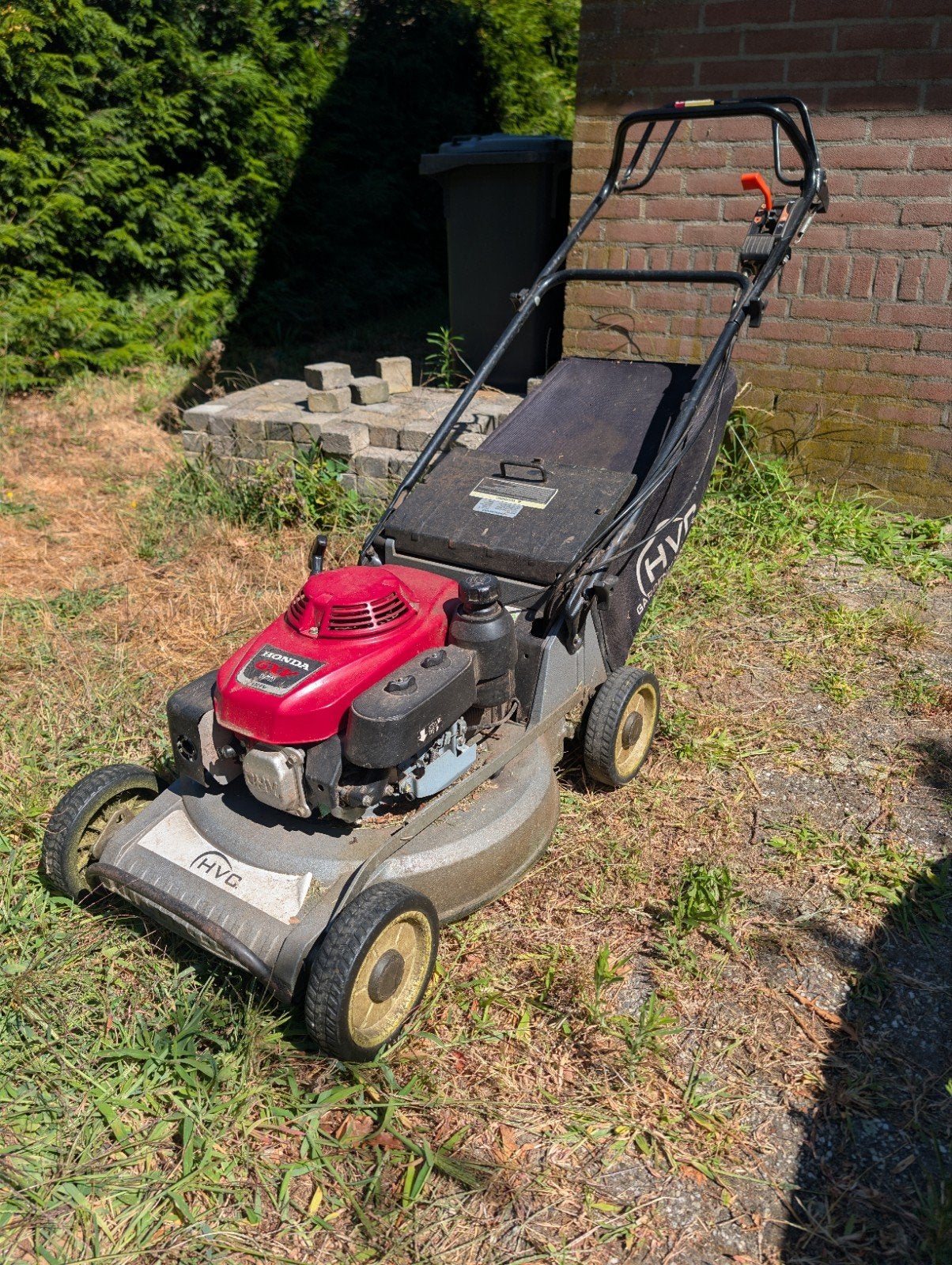 Honda HVC Benzine Grasmaaier - Krachtig en Betrouwbaar, Tuin en Terras, Grasmaaiers, Cirkelmaaier, Honda, Gebruikt, Ophalen of Verzenden