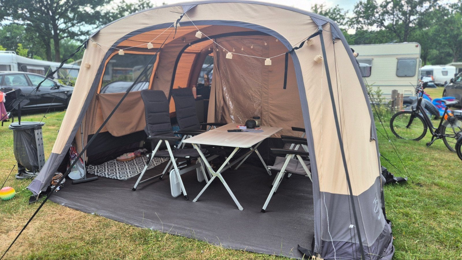 Bardani airspace 380, Caravans en Kamperen, Tenten, tot en met 5, Gebruikt, Ophalen
