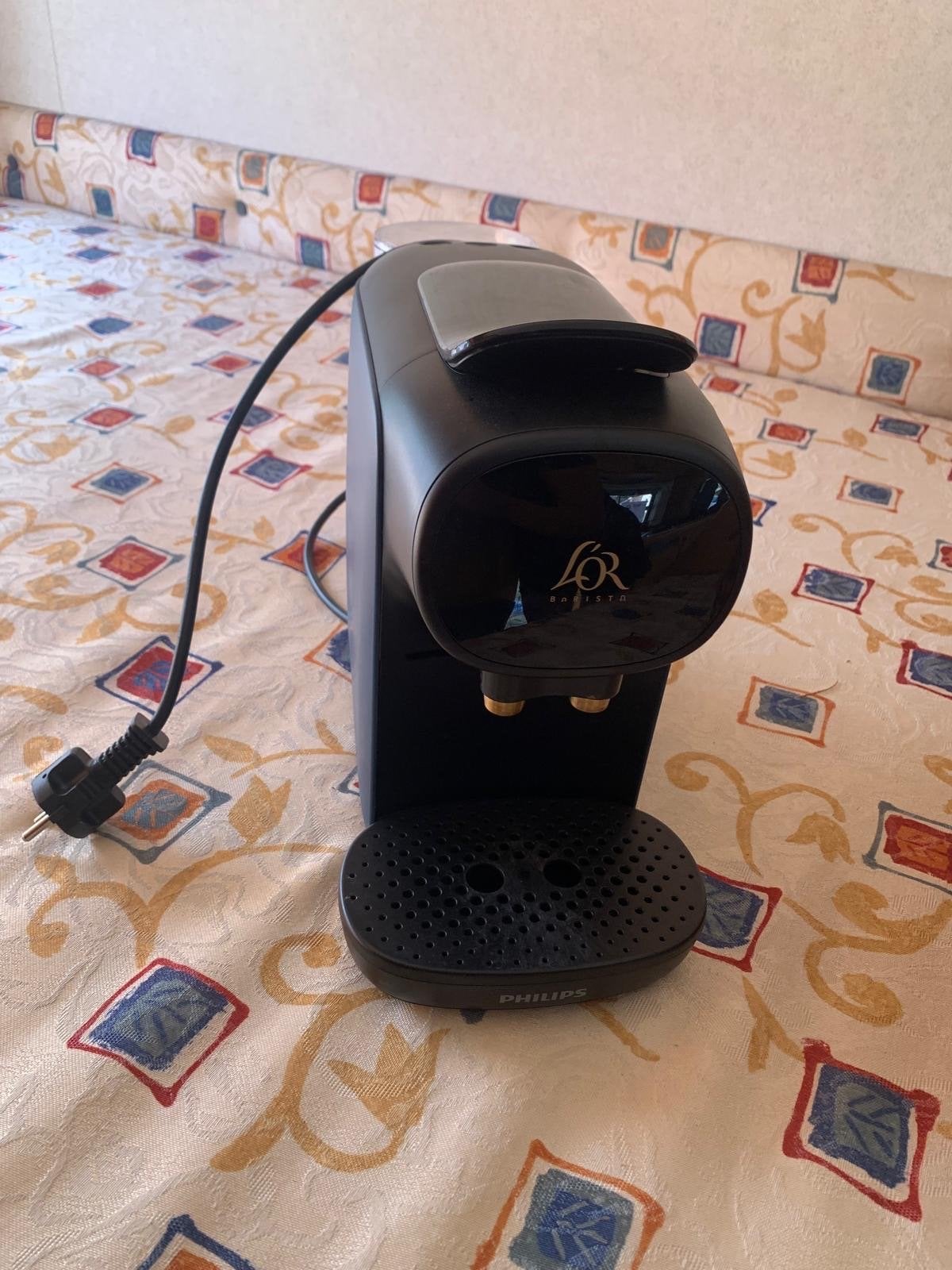 Philips L'OR Barista Koffiemachine - Zwart, Witgoed en Apparatuur, Koffiezetapparaten, Ophalen, Koffiepads en cups, Koffiemachine