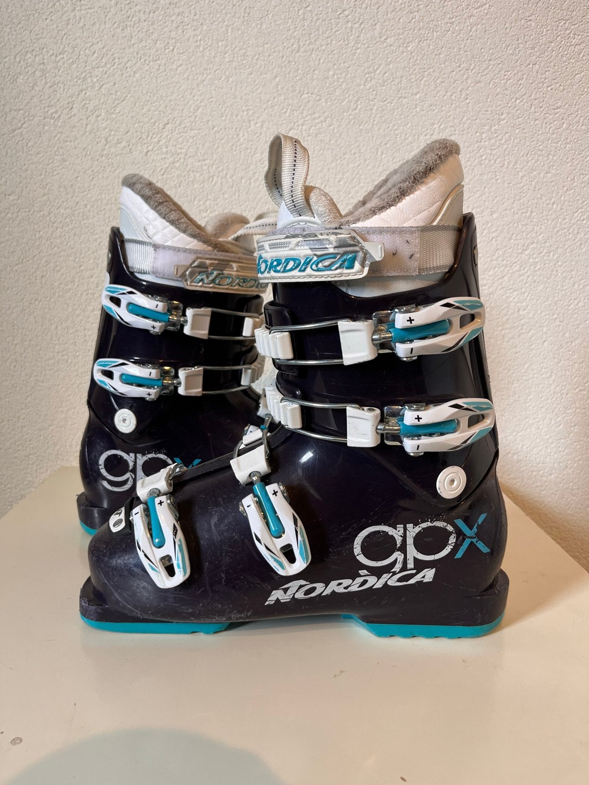 Nordica GPX skischoenen maat 39, Gebruikt, Schoenen, Ophalen of Verzenden, Nordica