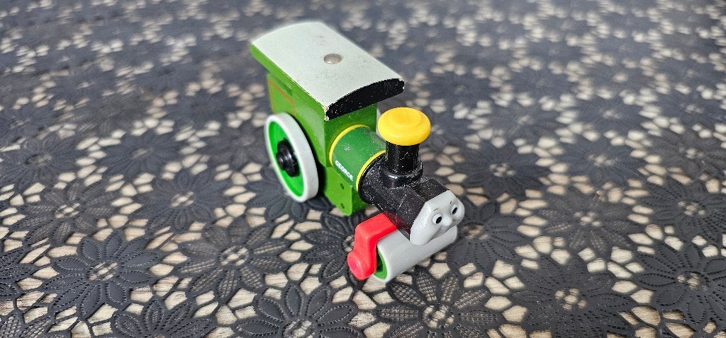Thomas de trein Hout Geogre, Kinderen en Baby's, Speelgoed | Thomas de Trein, Ophalen of Verzenden, Zo goed als nieuw