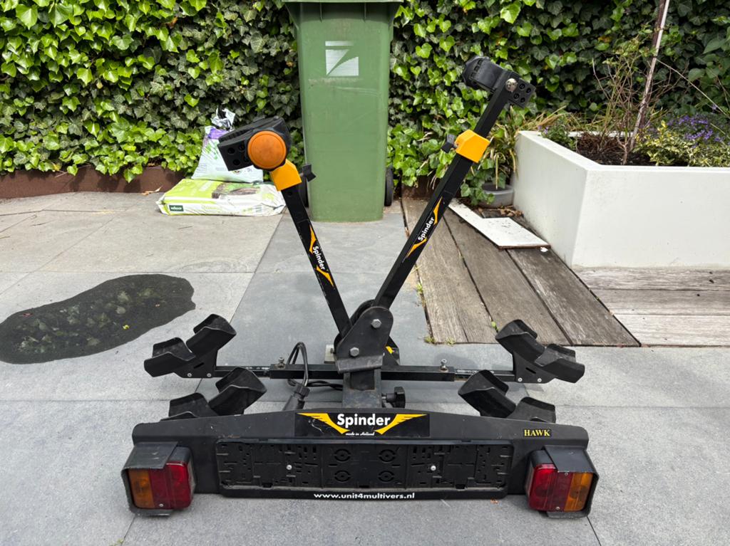 Fietsendrager Spinder Hawk, Ophalen, Gebruikt, Trekhaakdrager