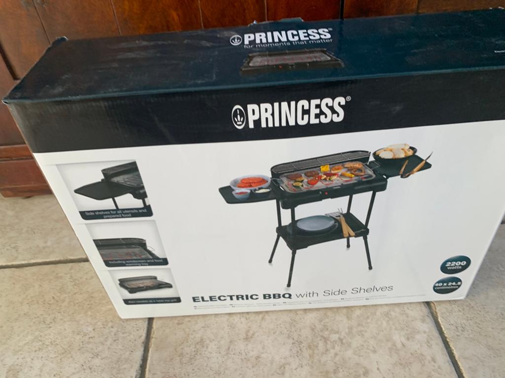 Nieuwe Barbeque Princess, Ophalen, Zo goed als nieuw