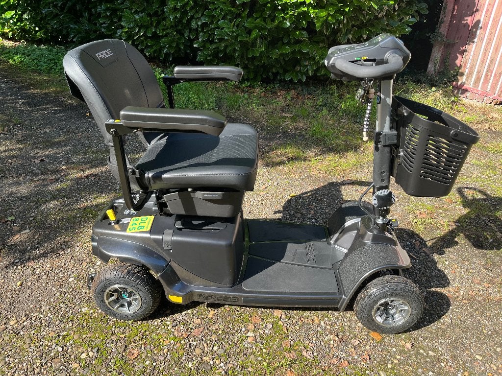 Pride Revo 2 Opvouwbare Scootmobiel 2026, Ophalen, 10 km/u of minder, Pride, 26 t/m 35 km