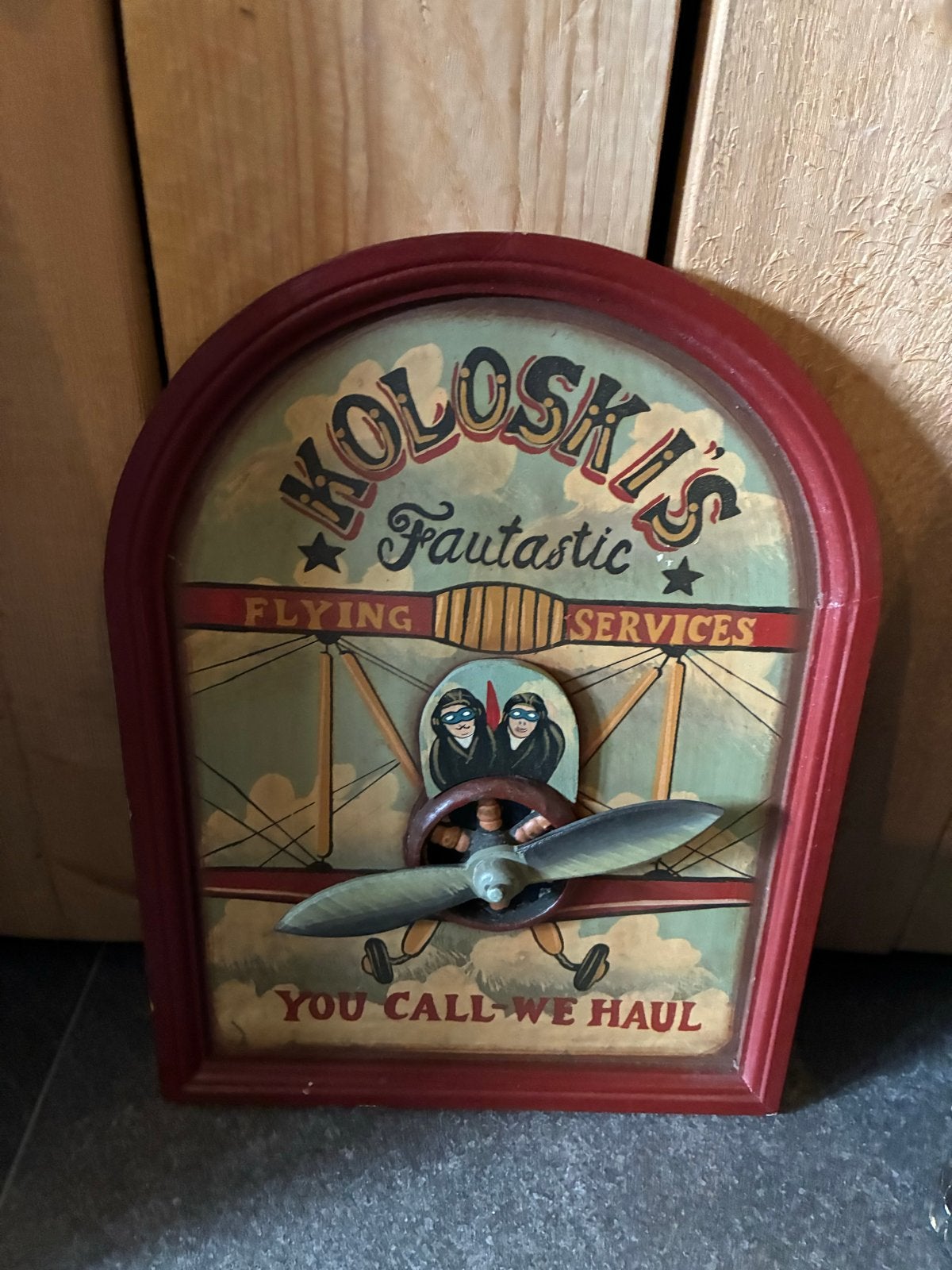 Vintage Koloskis Fantastic Flying Services Wanddecoratie, Ophalen