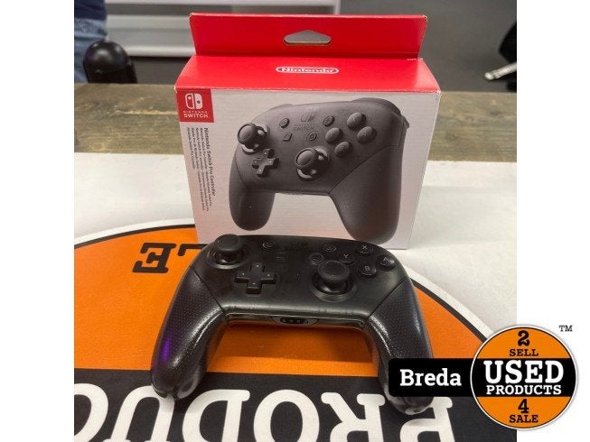 Nintendo Switch Pro Controller HAC-013, Spelcomputers en Games, Nintendo, Zo goed als nieuw, Support@nintendo.com, 11-1 Hokotate-cho, Kamitoba, Minami-ku
Kyoto 601-8501
Japan