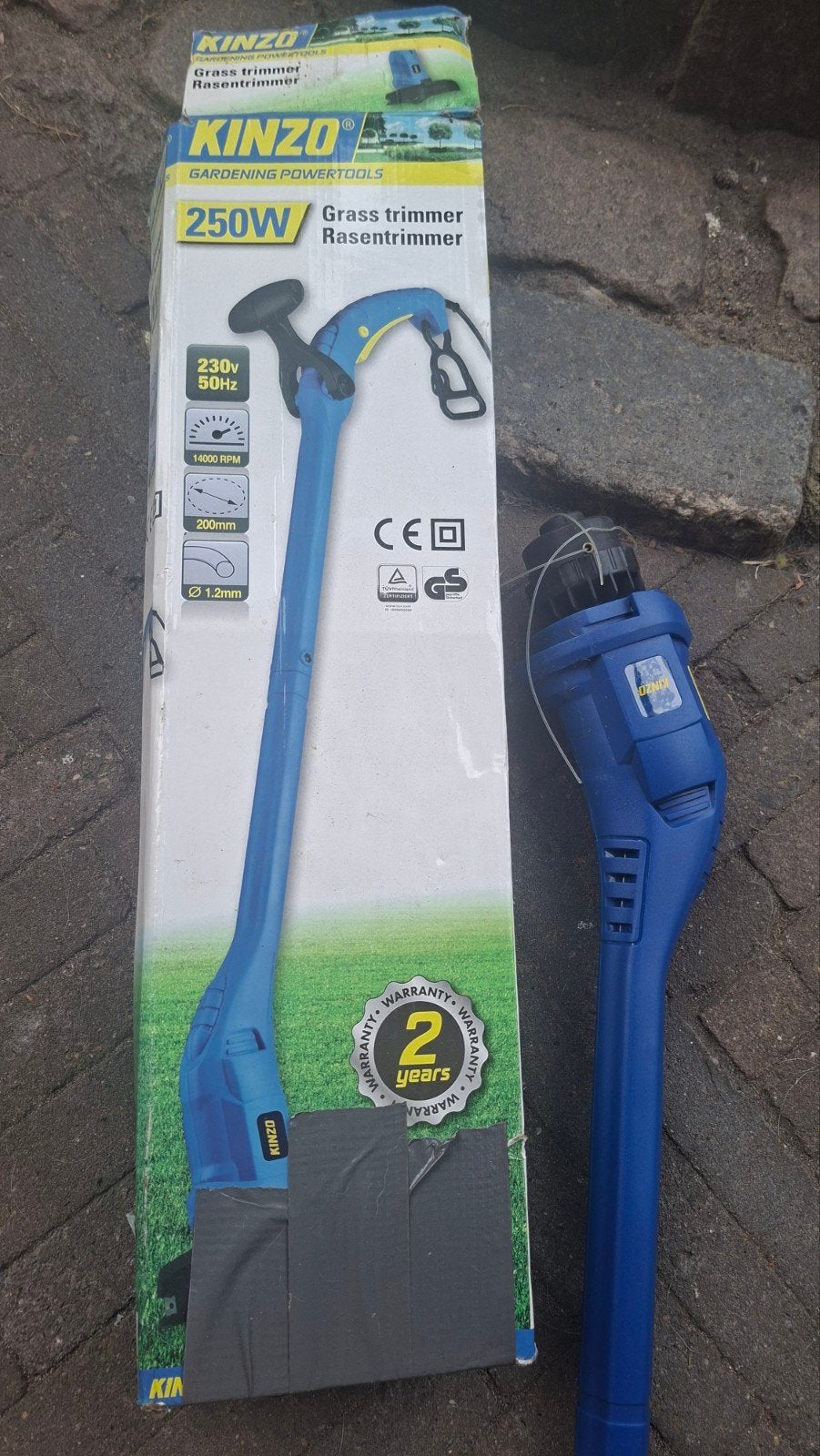 Kinzo Grastrimmer 250W -  in doos, Ophalen, Kinzo, Zo goed als nieuw, 10 tot 30 cm