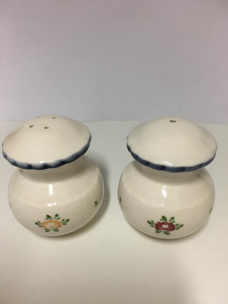 Zeller Fayencerie Peper en Zoutstel  (Nooit Gebruikt), Ophalen of Verzenden, Nieuw, Overige stijlen, Overige typen
