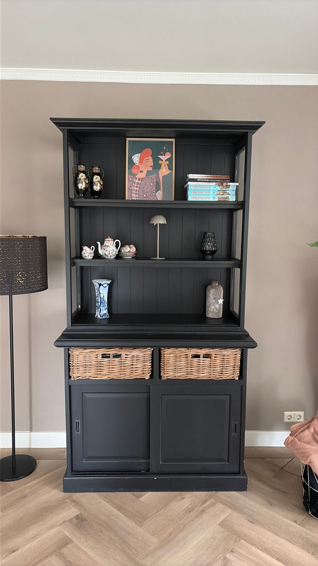 Te koop buffetkast, Ophalen, Zo goed als nieuw, 25 tot 50 cm, 200 cm of meer