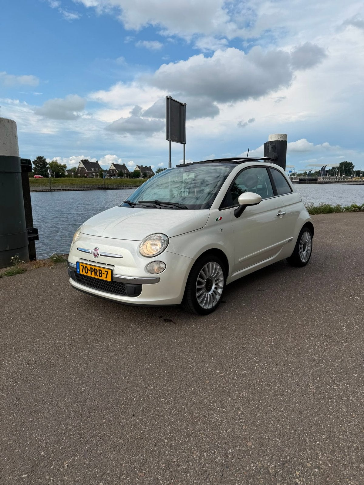 Fiat 500 1.2 Sport 2011 | Panorama dak | Parelmoer |, Auto's, Fiat, 1242 cc, 4 cilinders, Leder en Stof, Wit