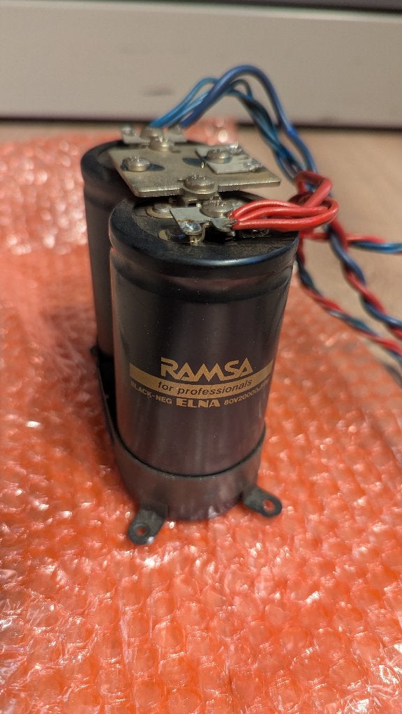 2x RAMSA ELNA condensator 80V20000uF, Ophalen of Verzenden, Gebruikt