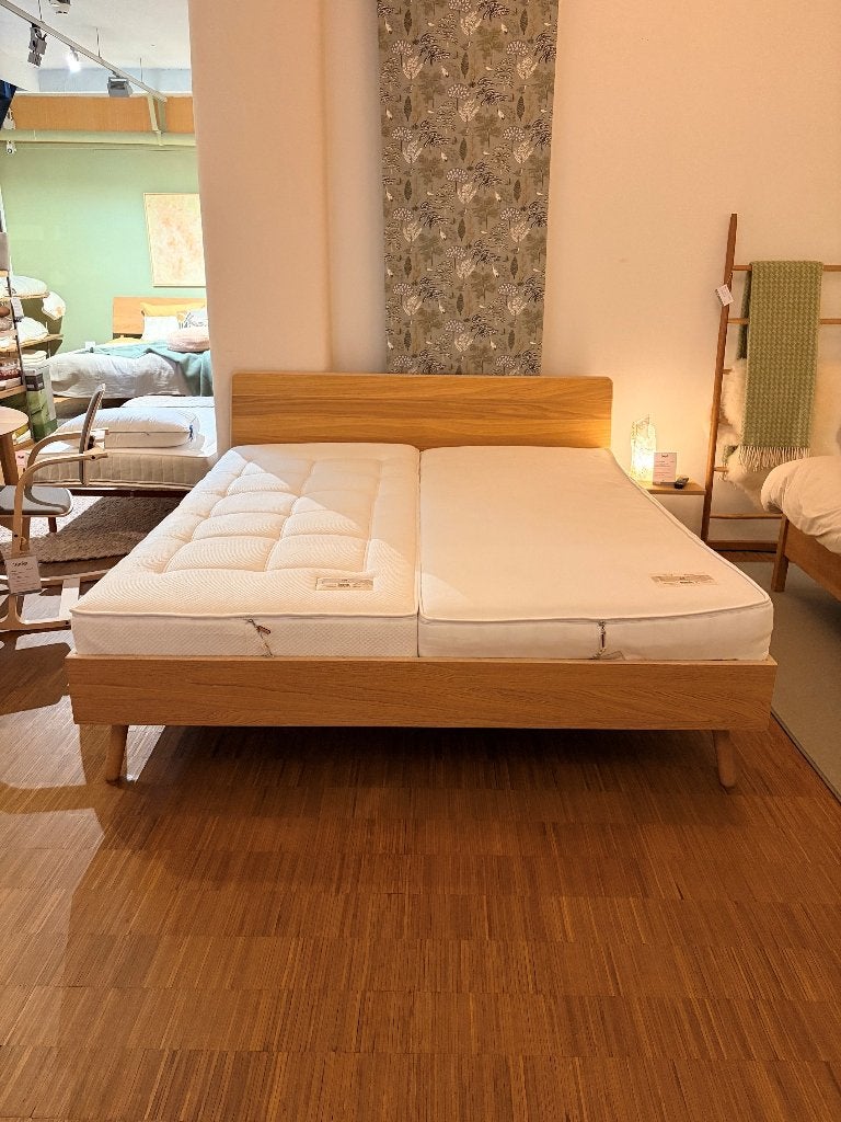 Showroommodel Loof bedombouw Basket eiken 180x200, Huis en Inrichting, Slaapkamer | Bedden, Ophalen, Beige, Tweepersoons, Scandinavisch
