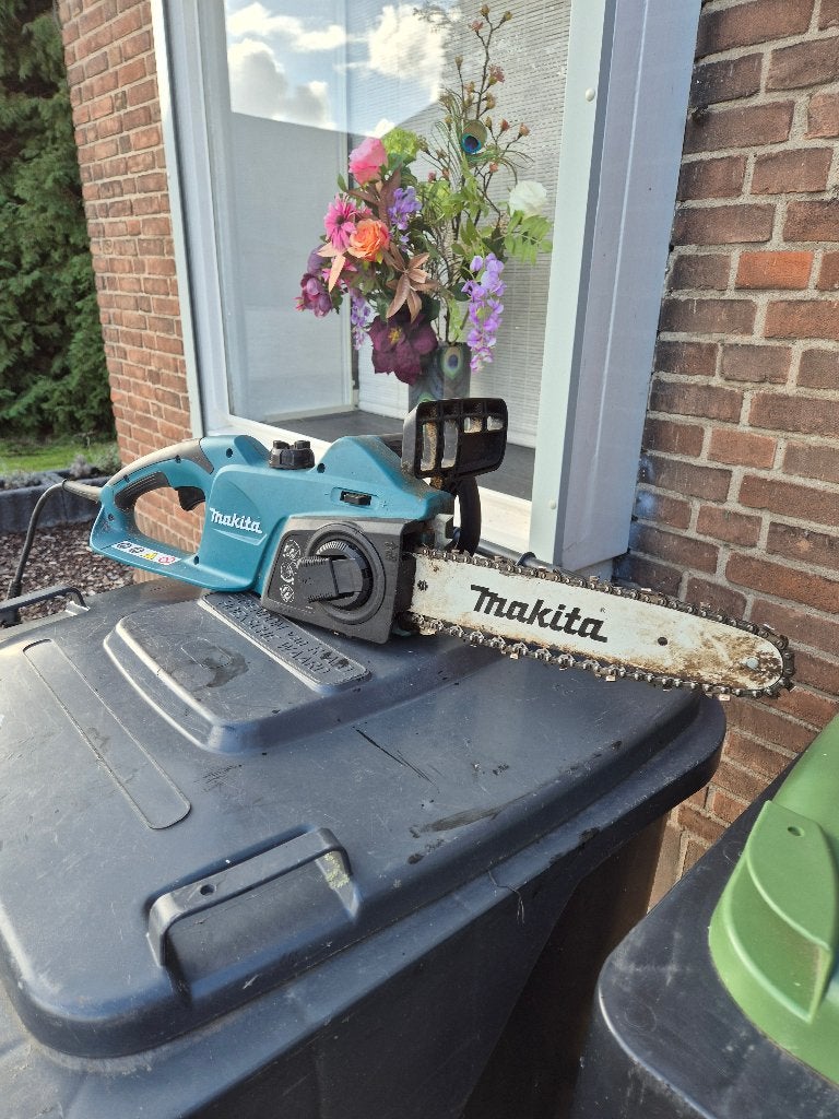 Makita UC3041A elektrische kettingzaag - 1800W, Ophalen, Gebruikt, 70 mm of meer, Kettingzaag