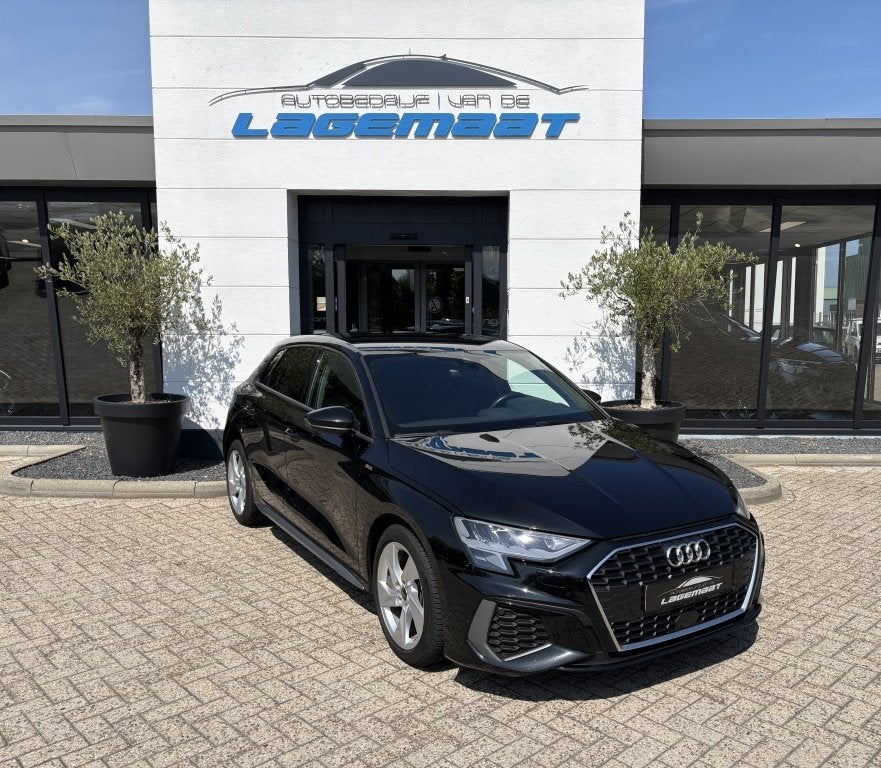 Audi A3 Sportback A3 30 1.0 TFSI Sportback S line Digitaal D, Dealer onderhouden, Stof, Gebruikt, Zwart