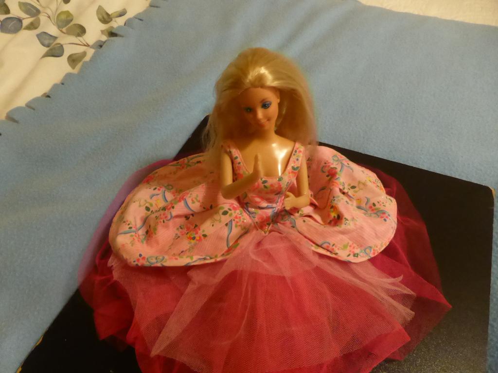 Barbie Vintage, Ophalen of Verzenden, Gebruikt, Kleertjes