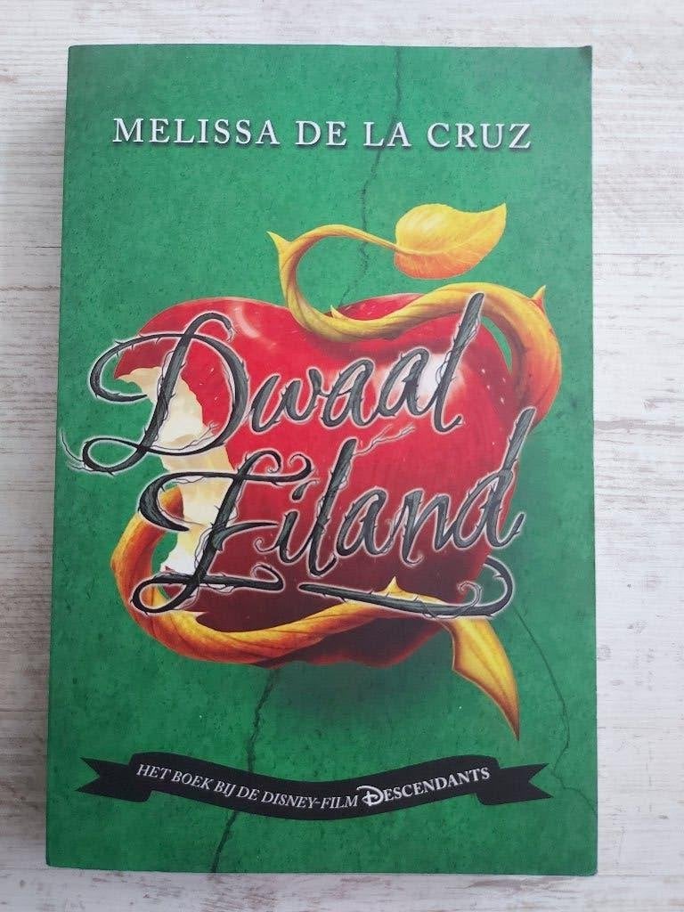Disney Dwaaleiland (Descendants) boek paperback zgan, Boeken, Ophalen of Verzenden, Zo goed als nieuw