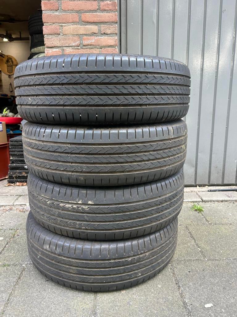 4x Continental EcoContact 6 Q zomerbanden 215/60 R17 H, Ophalen of Verzenden, Gebruikt