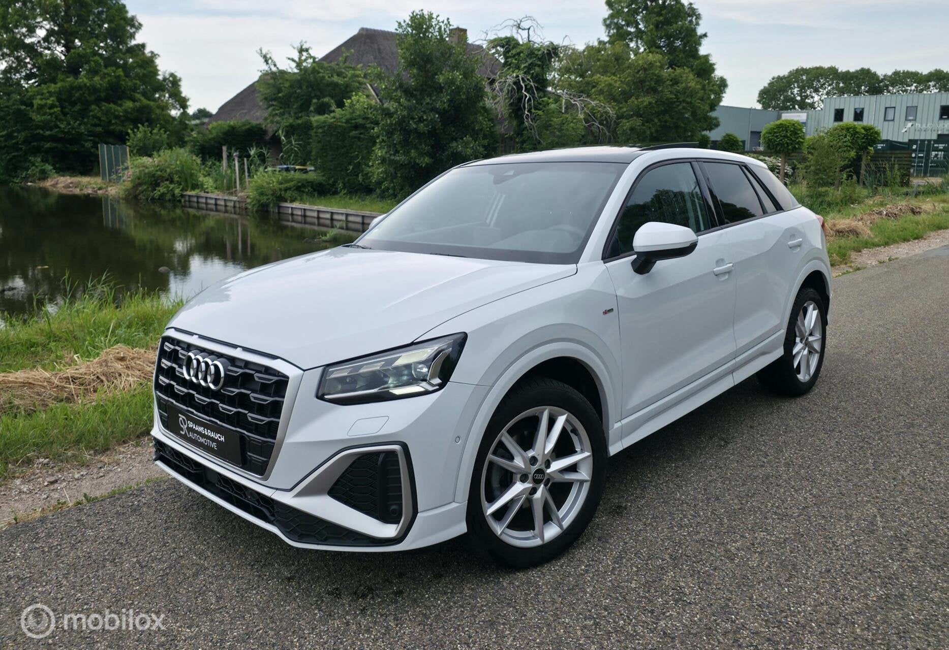 Audi Q2 35 TFSI S Edition / Pano / Navi / Camera / Virtual, Stof, 4 cilinders, 150 pk, Wit