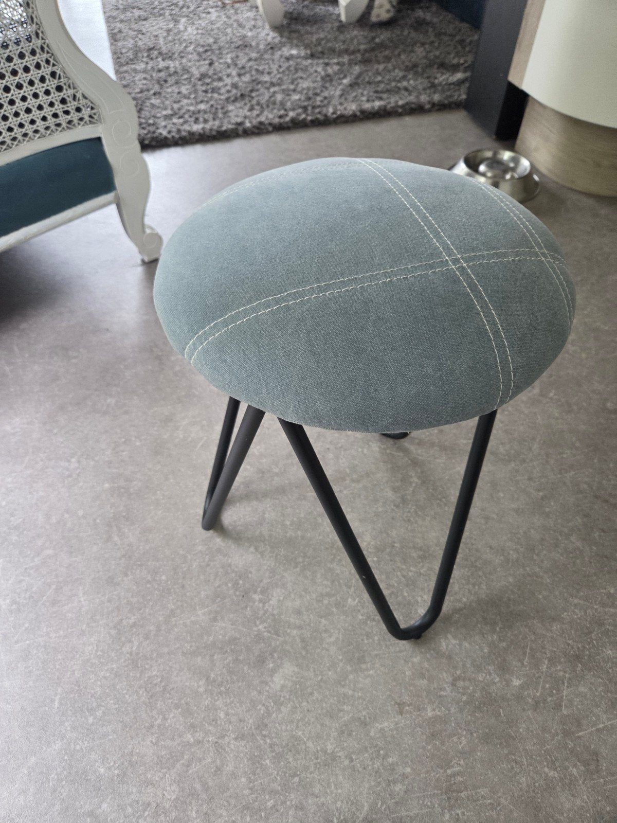 Zuiver Raw kruk / poef, Ophalen, Blauw, Design, Zo goed als nieuw